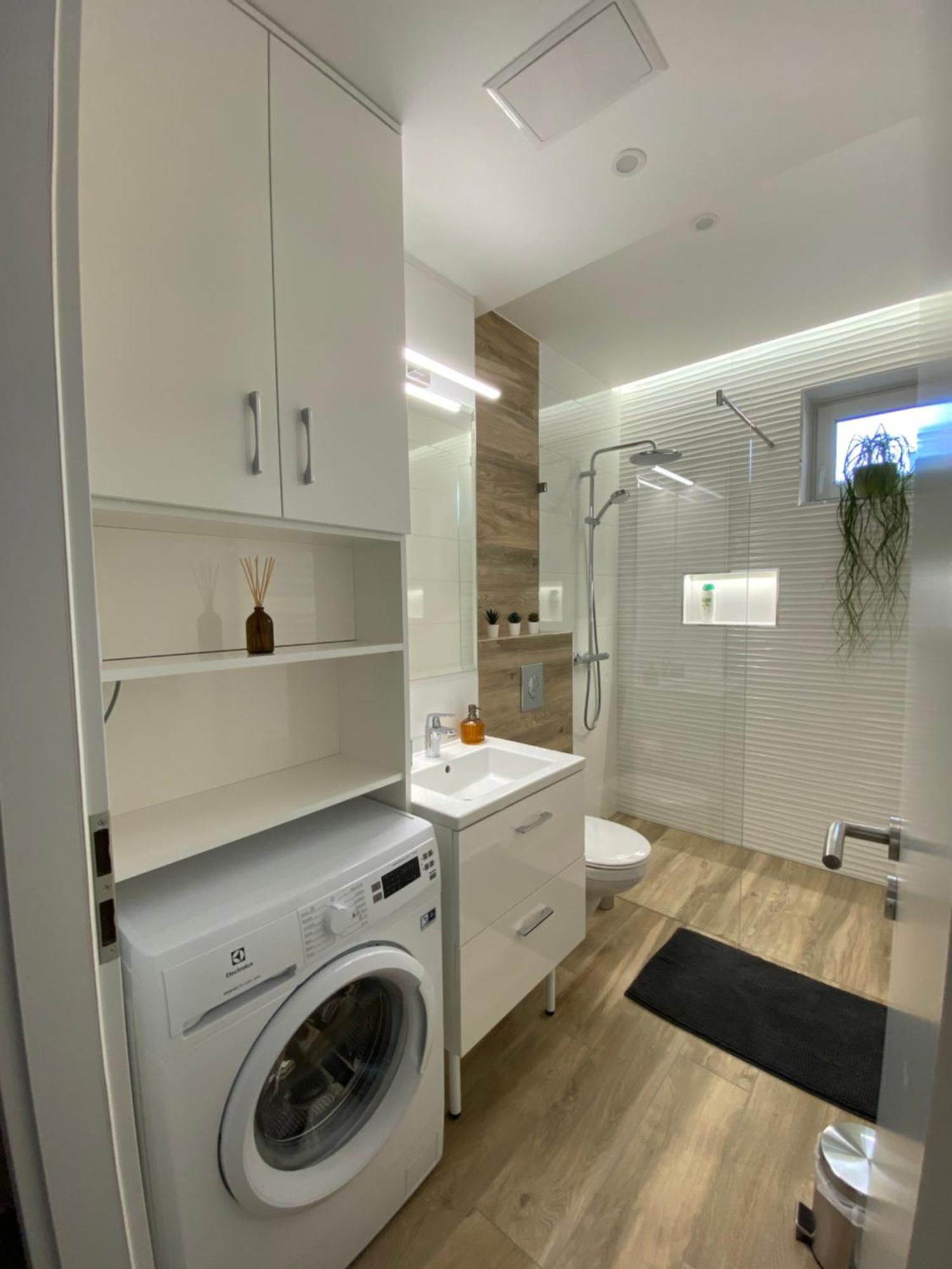 T27 Apartments Free Parking Ingyenes Zart Parkolo 기오르 외부 사진
