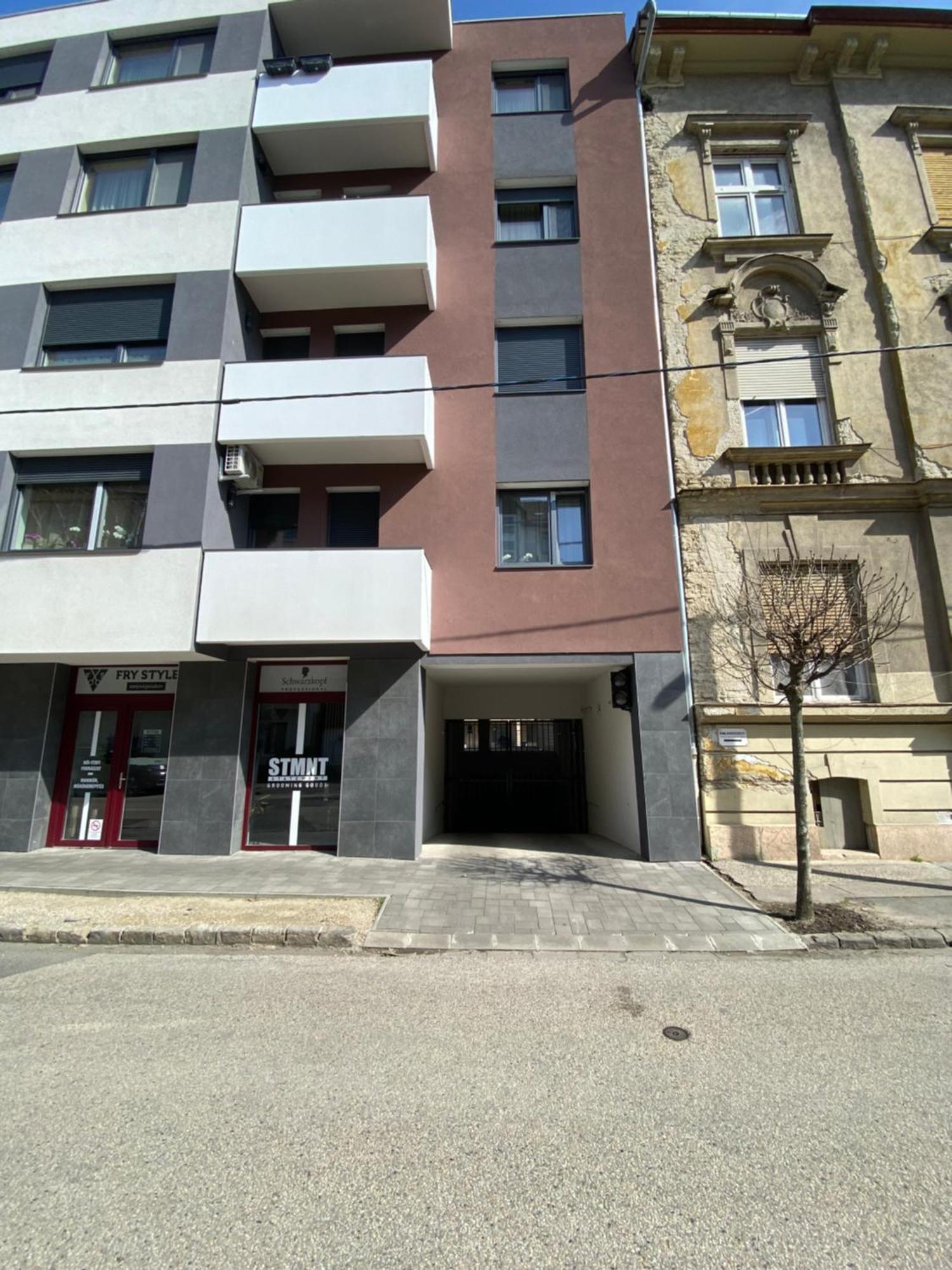 T27 Apartments Free Parking Ingyenes Zart Parkolo 기오르 외부 사진